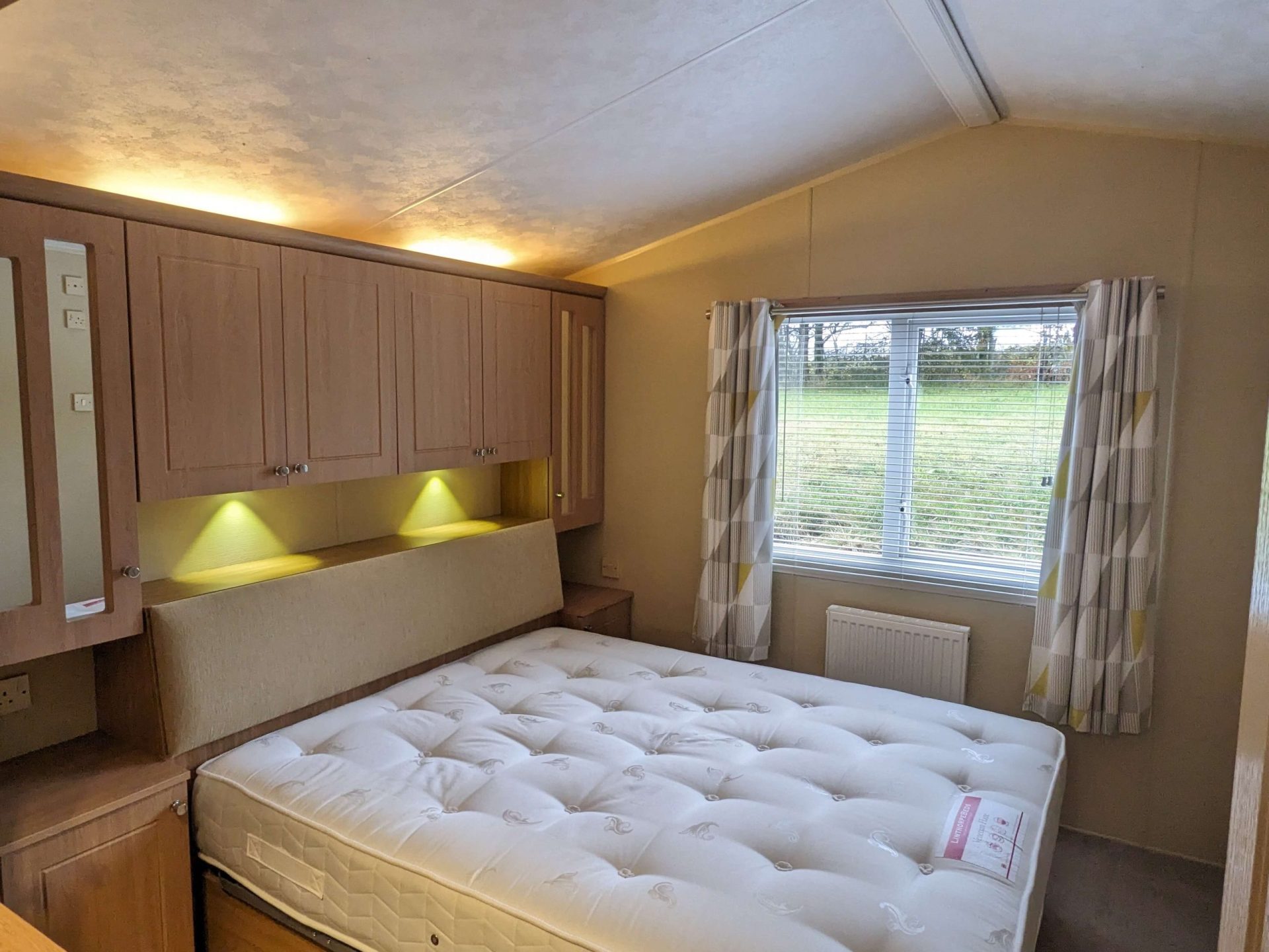 BK Sheraton (SOLD) - Image 4